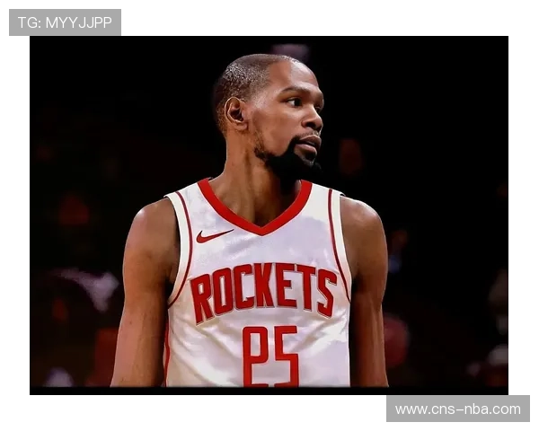 玫瑰花园球馆终场哨响，杜兰特沉默走进更衣室