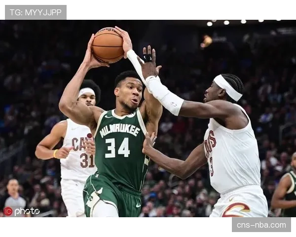 雄鹿118-116险胜骑士,字母哥缺阵情况下罗林斯21分9篮板